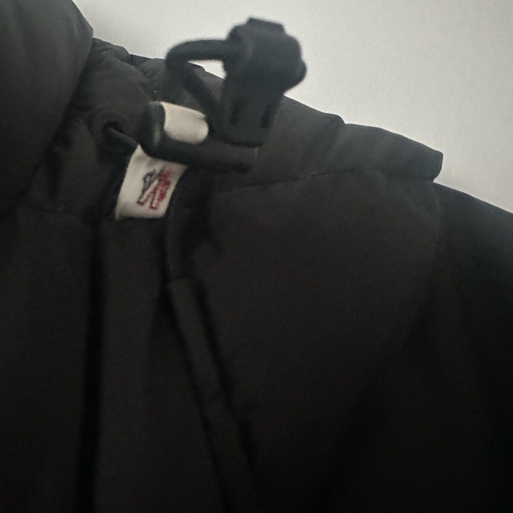 Moncler Black Hooded Puffer Jacket, Grenoble Camurac Quilted Shell Down Jacket - Picture 8 of 16
